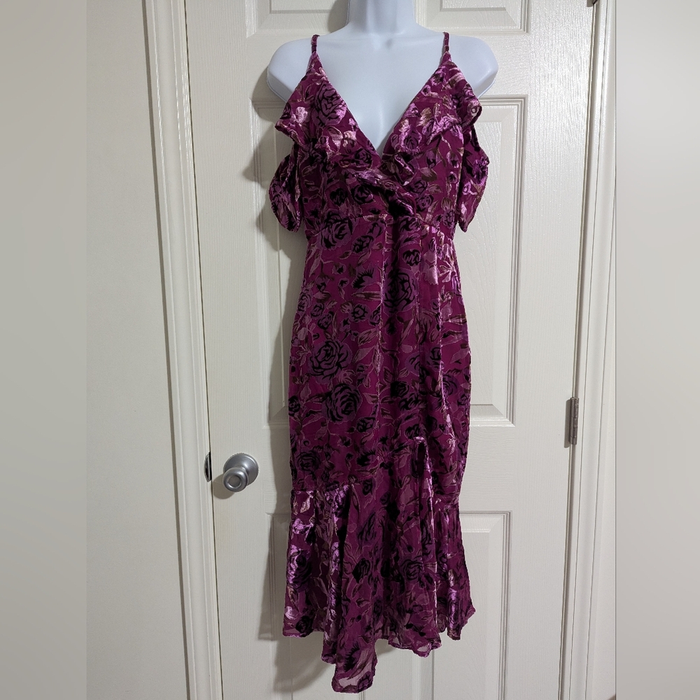 Lulu's Fuchsia Floral Off-Shoulder Midi Dress - Picture 4 of 9
